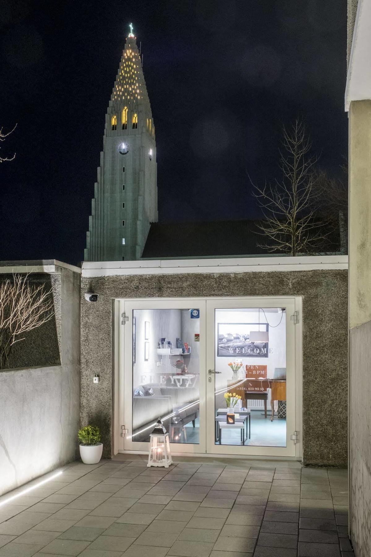 Freyja Guesthouse & Suites Reykjavik Exterior photo